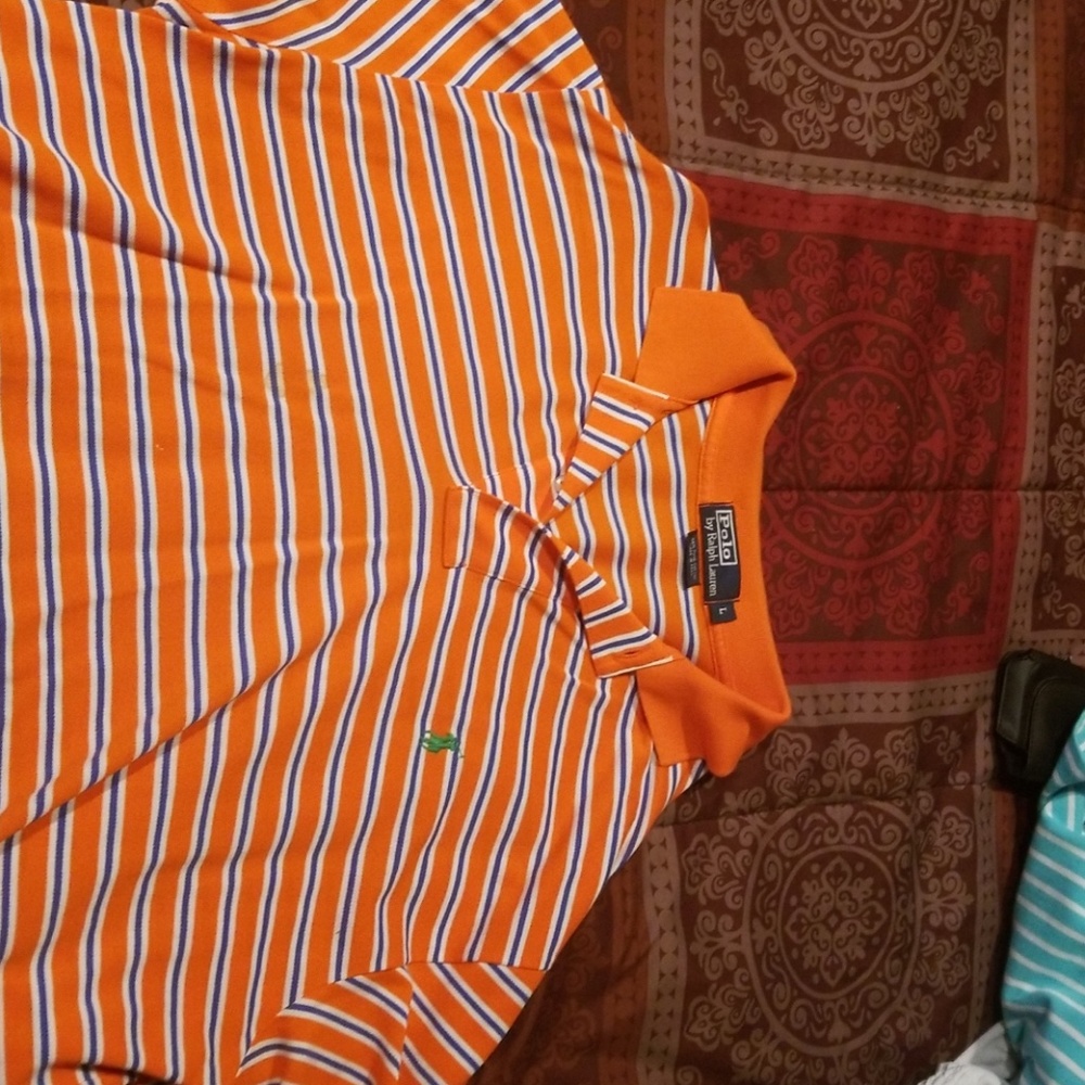 Shirt - Picture 3 of 4